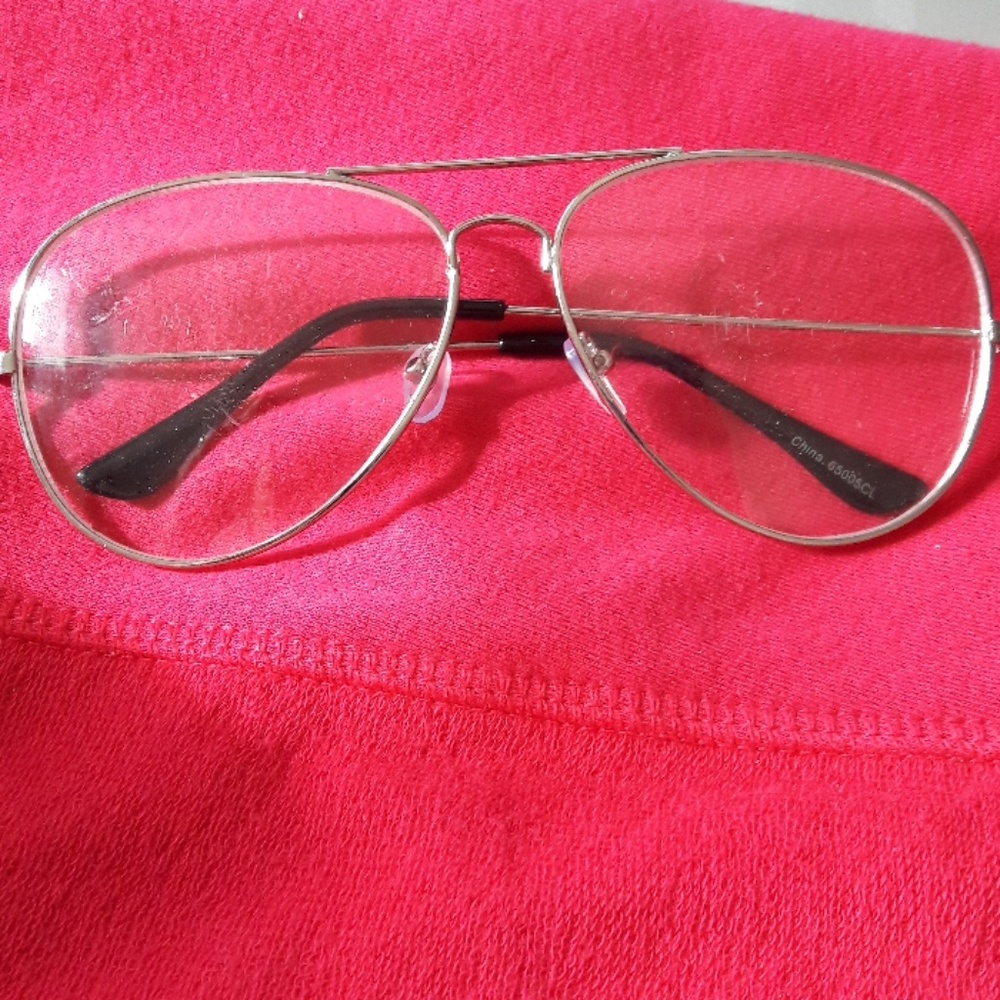 silver aviators